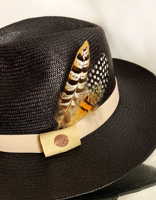 Load image into Gallery viewer, Sonder &amp; Holliday - The Fino Hat
